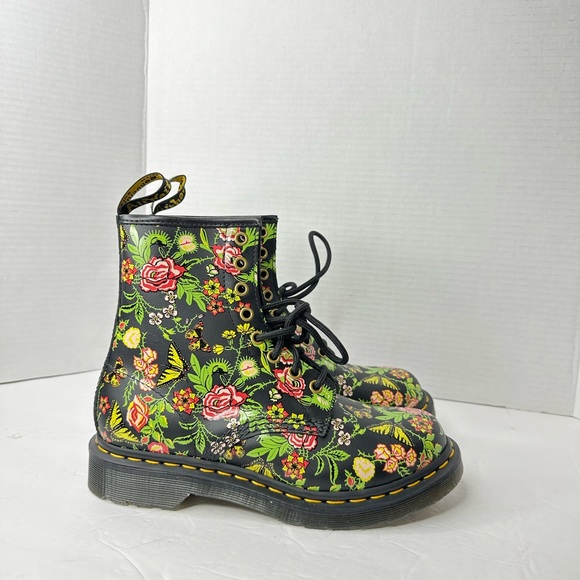 Dr. Martens Shoes - Dr. Martens 1460 Floral Bloom Boot Lace Up Women’s Size 7 EU 38 NEW